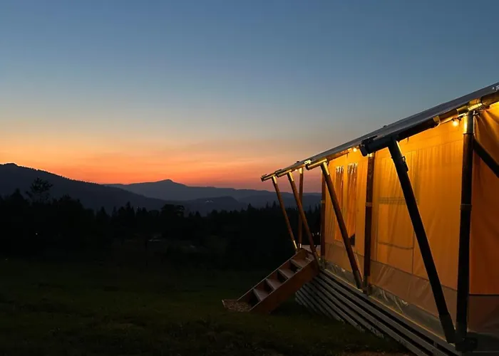 別荘 Hutsul Glamp マイコリチン