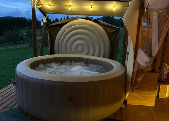 Holiday home Hutsul Glamp Mykulychyn